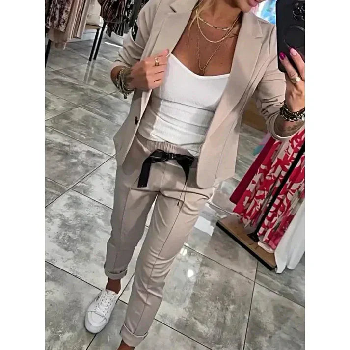 SENIA | Tweedelige set met zachte blazer & relaxte joggers