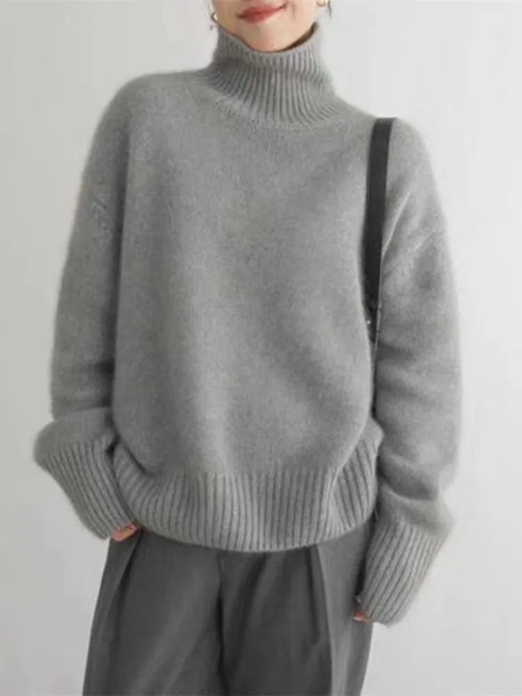 MONIKA | Hoge col