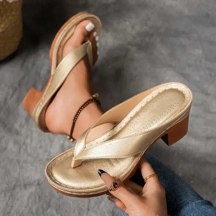 Monroe™ Orthopedische Slippers met Hak
